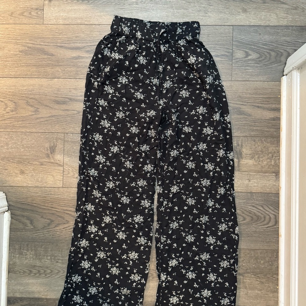 SO Black Floral Wide Leg Pants